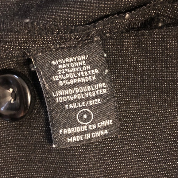 Suzy Shier Black Blazer - Picture 3 of 3